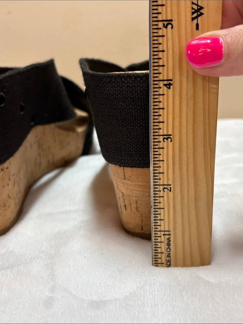 Lucky Brand Cross-Band Cork Miller Wedge Slide Sandals in Black, 9